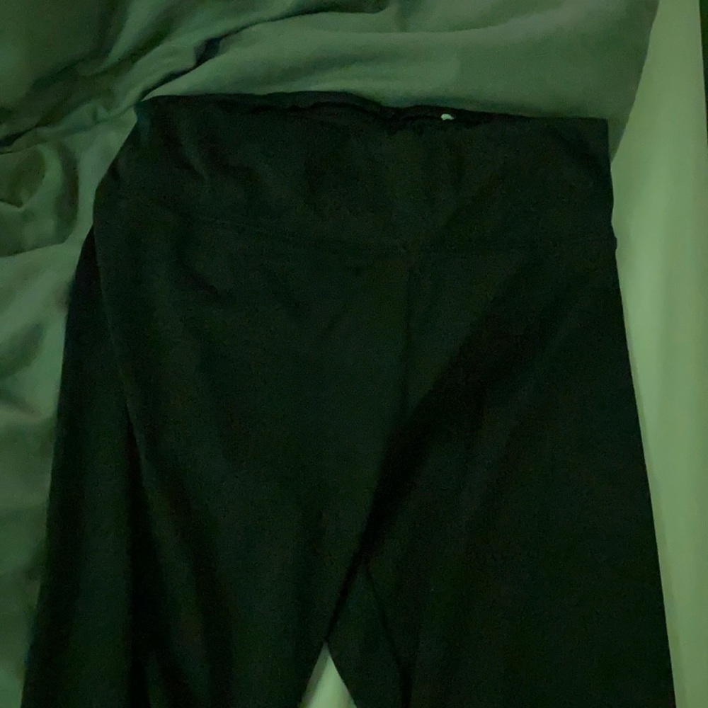 black leggings